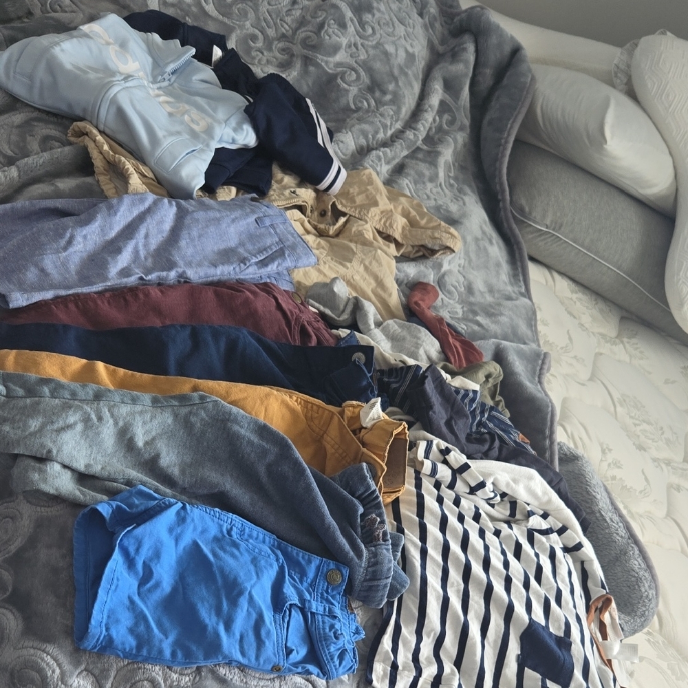 Assorted Clothing Bundle